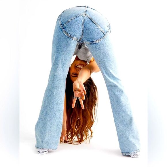 SOLD OUT Boyish The Ricky Peace Jeans 27 Lightest Wash - Picture 2 of 7